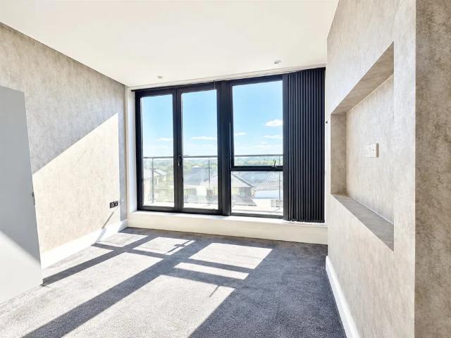 House for rent in London Borough of Barking and Dagenham, Greater London