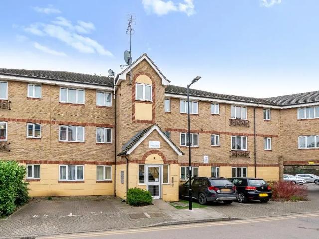 Apartment for rent in Upper Edmonton, Greater London