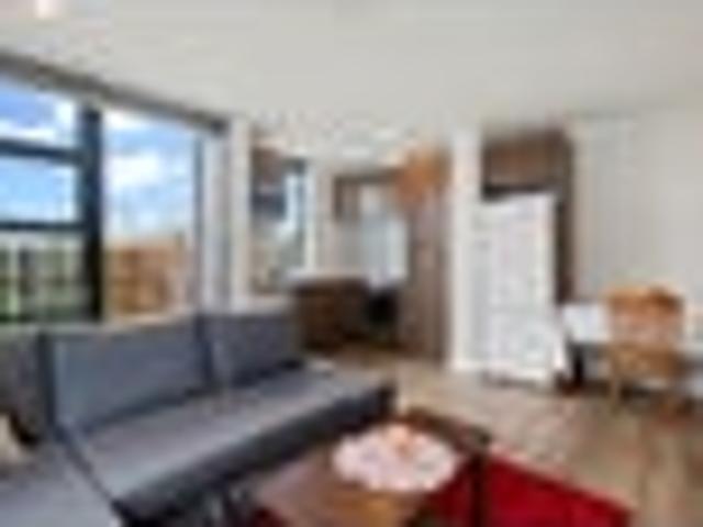 Apartment for sale in Paremoremo