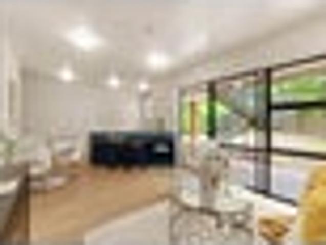 House for sale in Paremoremo