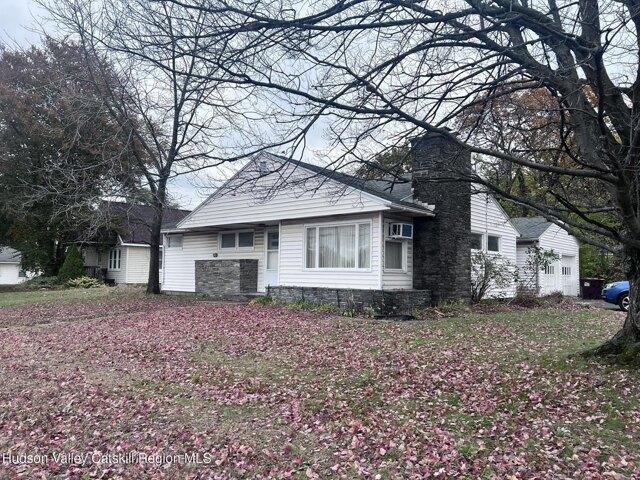 House for sale in Colonie, New York