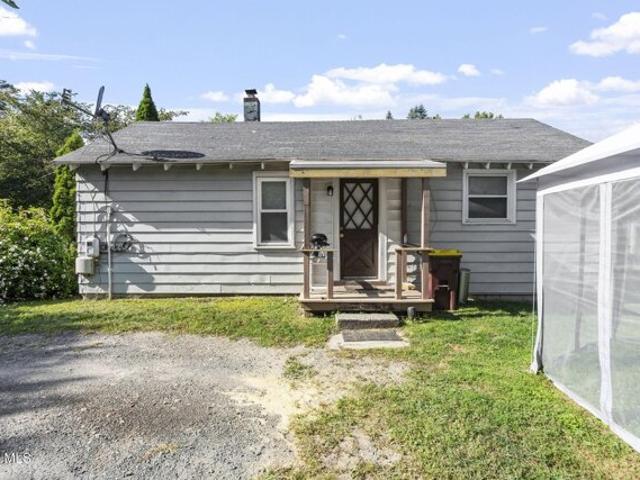 House for sale in Colonie, New York