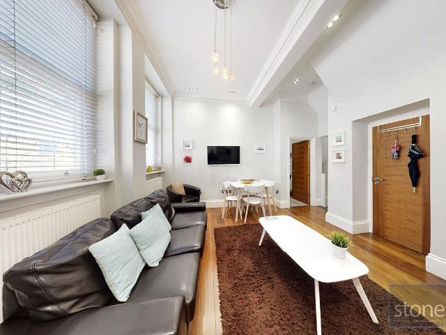 Apartment for rent in London Borough of Camden, Greater London