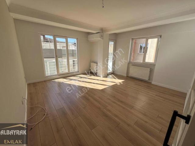 Ümraniye, İstanbul içerisinde kiralık mülk