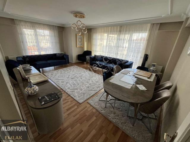 Ümraniye, İstanbul içerisinde satılık mülk