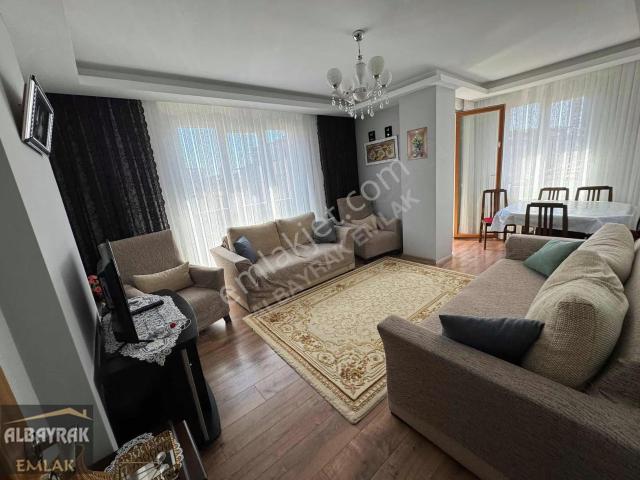 Ümraniye, İstanbul içerisinde satılık mülk