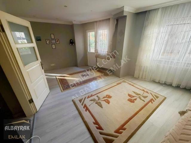 Site Mahallesi, Ümraniye içerisinde satılık mülk