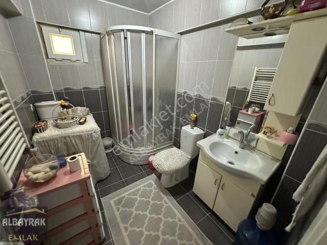 Ümraniye, İstanbul içerisinde satılık mülk