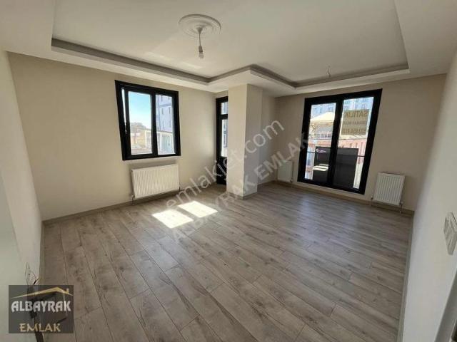 Ümraniye, İstanbul içerisinde satılık mülk