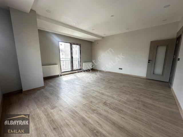 Ümraniye, İstanbul içerisinde kiralık mülk