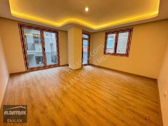 Ümraniye, İstanbul içerisinde satılık mülk