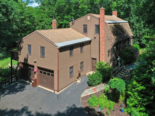 House for sale in Uxbridge, Worcester County