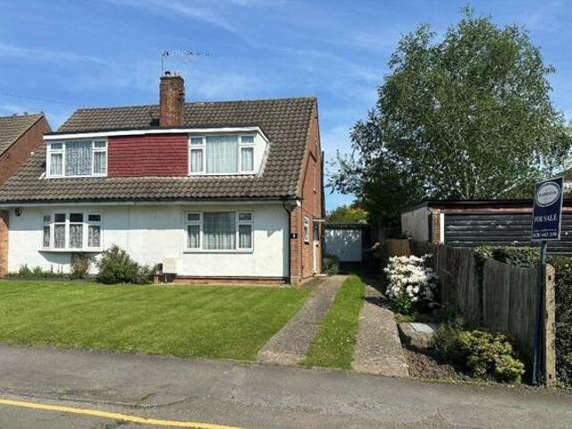 House for sale in Potters Bar