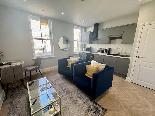 Apartment for rent in The Old Town, Kepwick