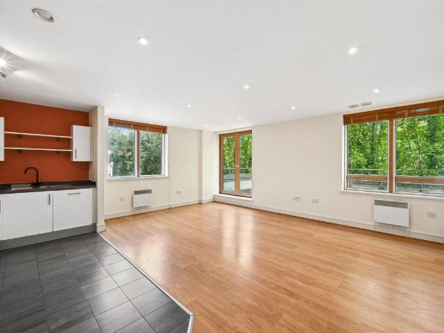 Apartment for rent in Beckenham, Greater London