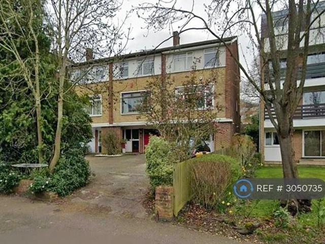 House for rent in London Borough of Bromley, Greater London
