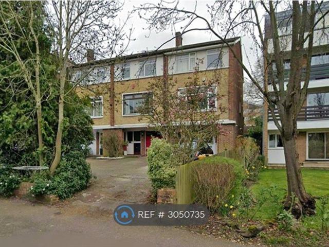 House for rent in London Borough of Bromley, Greater London