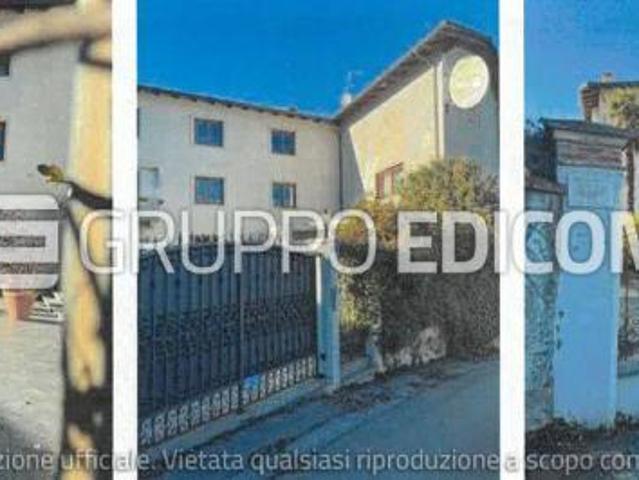 Locale Commerciale in vendita a Piemonte, Alessandria
