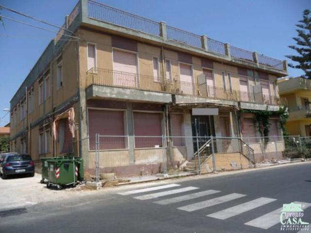 Locale Commerciale in vendita a Cava D'aliga, Sicilia