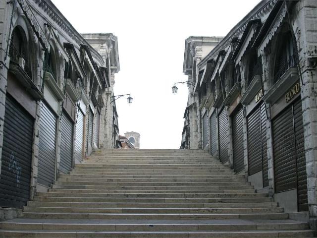 Box in vendita a Venezia