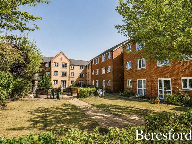 Apartment for rent in Bocking, Chipping Hill