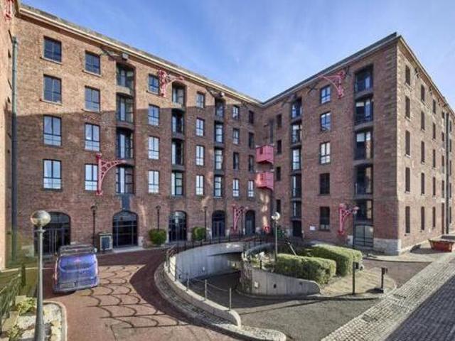 House for sale in Birkenhead