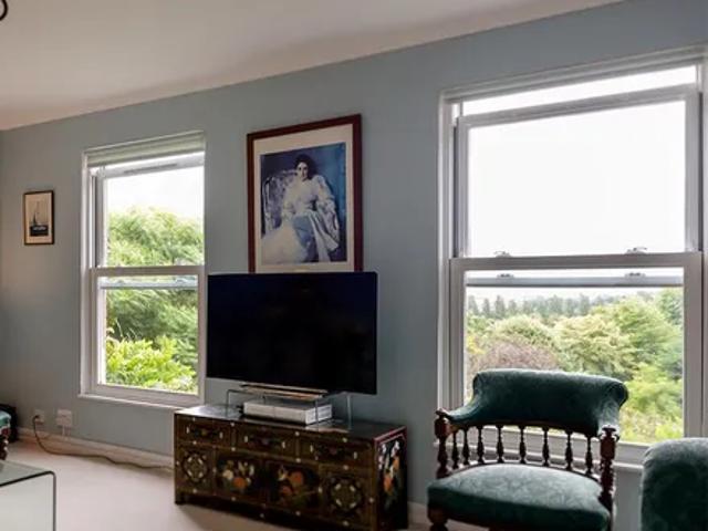 House for rent in Southfields, Greater London