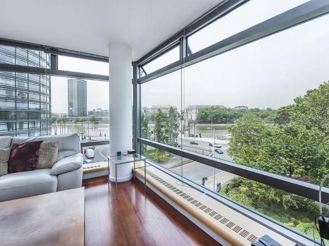 House for rent in South Lambeth, Greater London