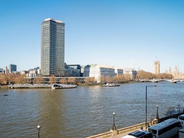 House for rent in South Lambeth, Greater London