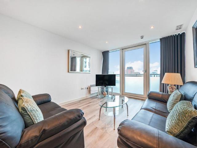 House for rent in Vauxhall, Greater London