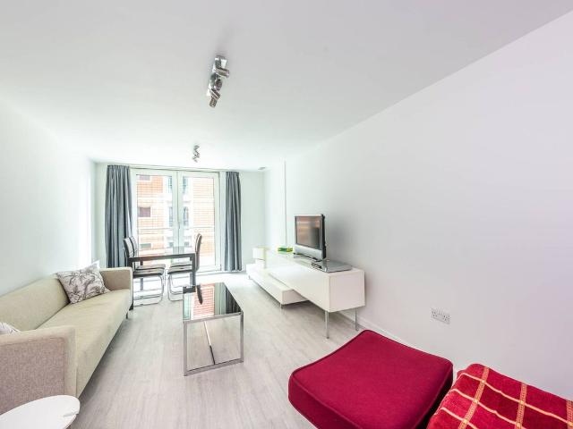 Apartment for rent in Vauxhall, Greater London