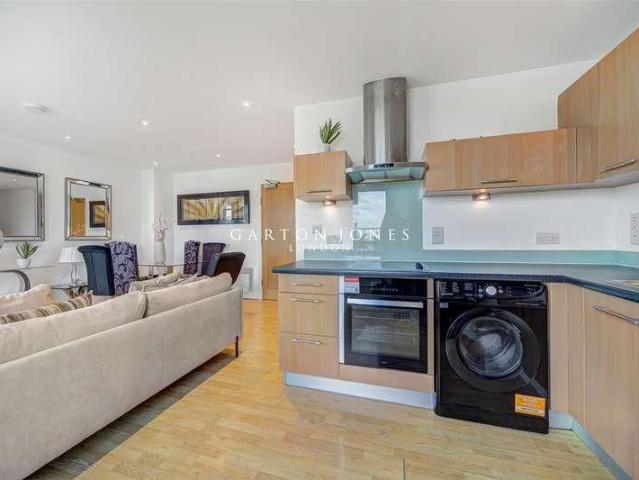 Apartment for rent in Vauxhall, Isle Of Man