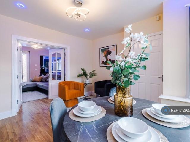 House for rent in Georgia, Greater Manchester