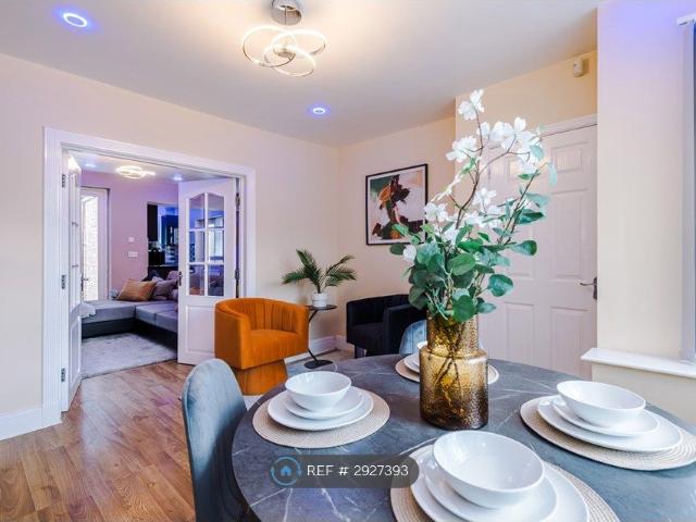 House for rent in Georgia, Greater Manchester