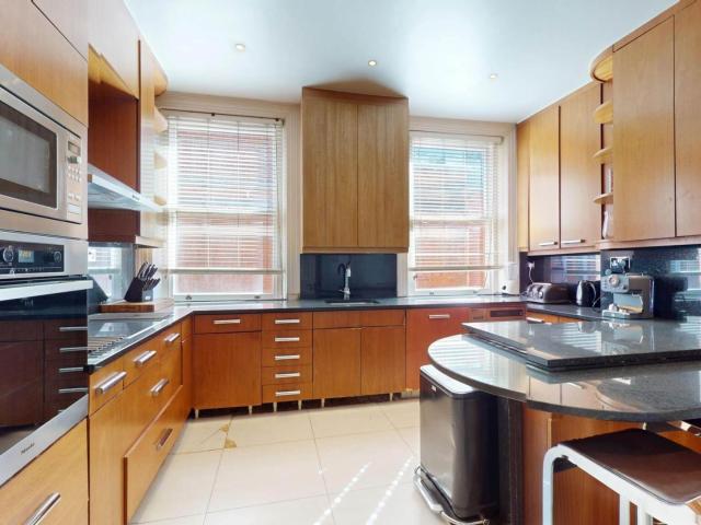 Apartment for rent in Knightsbridge, Greater London