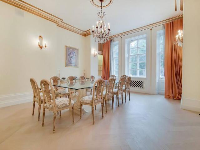Apartment for rent in Knightsbridge, Greater London