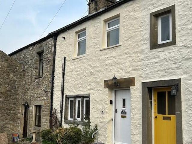 House for sale in Settle, North Yorkshire