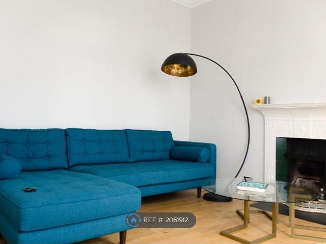 Apartment for rent in Clapham Junction, Greater London