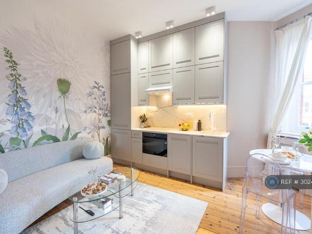 Apartment for rent in London Borough of Wandsworth, Greater London