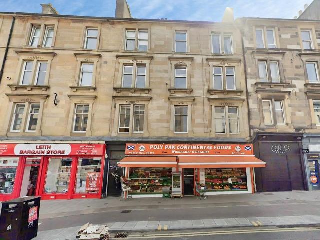 Apartment for rent in Leith, Scotland