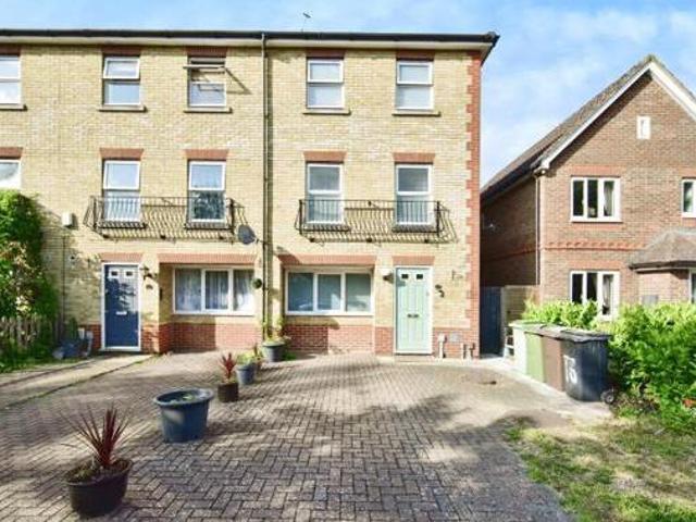 House for sale in Midway, Kent