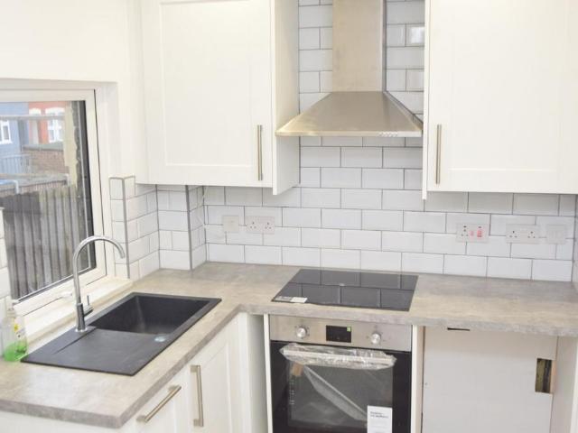 House for rent in Luton, Chatham
