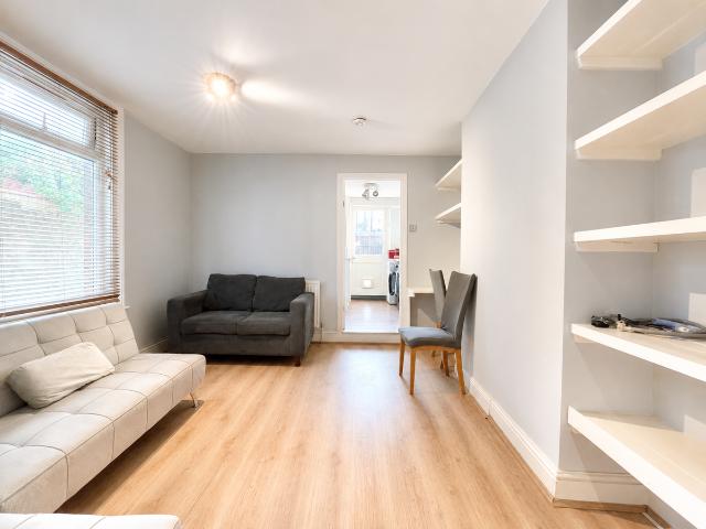 Apartment for rent in Hendon, Greater London