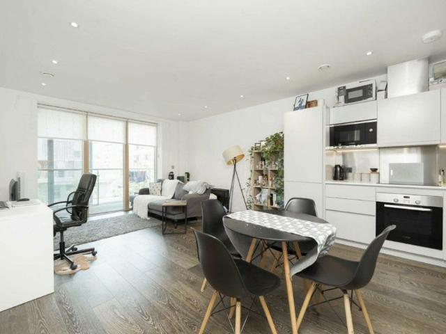 Apartment for rent in Maida Vale, Isle Of Man