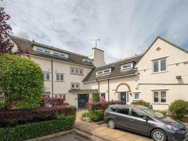 House for sale in Lyons, Greater London