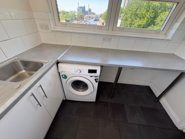 Apartment for rent in North Woolwich, Greater London