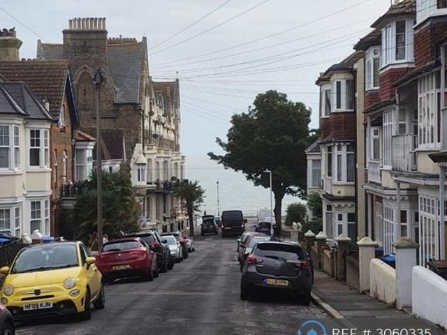 Apartment for rent in East Cliff, Thanet