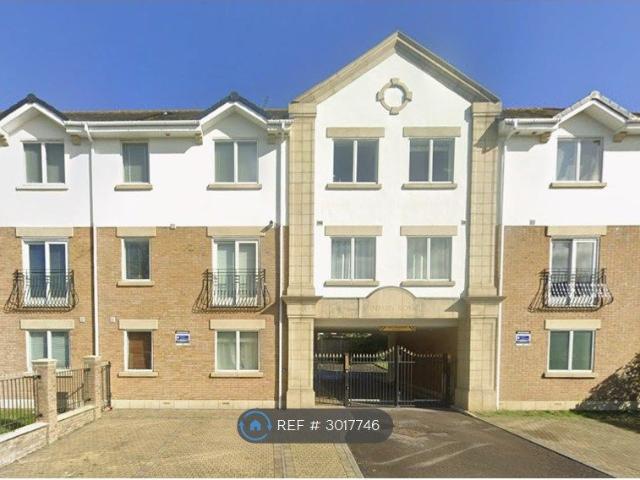 Apartment for rent in Rush Green, Greater London