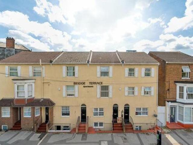 House for sale in Barton Stacey, Hampshire