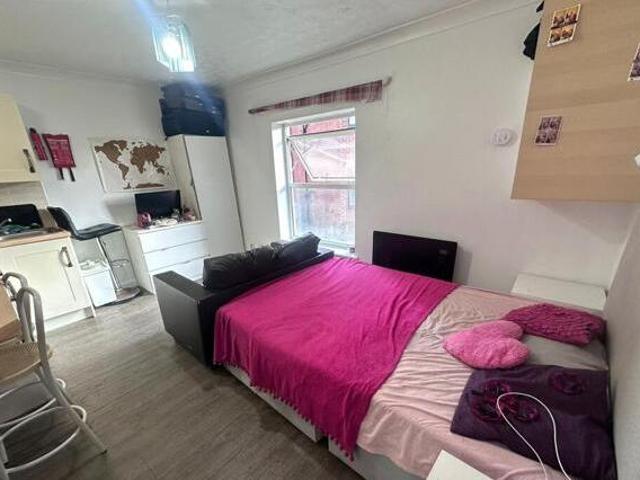 House for rent in Barton Stacey, Hampshire